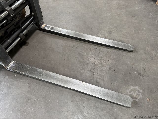 Heftruck LINDE E 30-01
