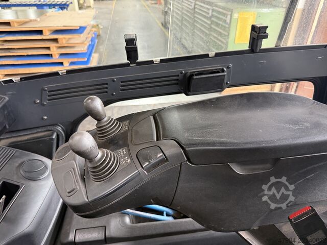 Heftruck LINDE E 30-01