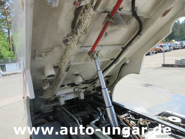 Kehrmaschine Multicar Tremo X56 CMAR Hybre 2000 EU5  Allrad