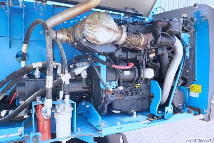 Τηλεσκοπική πλατφόρμα Genie S65XC Guarantee! Diesel, 4x4 Drive, 21.8m Working