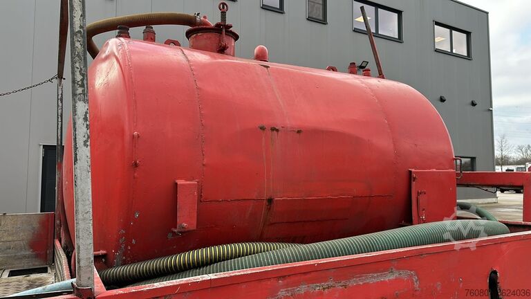 Saugfahrzeug Mercedes-Benz SK 814 (VIDANGEUR / VACUUM / AUXILAIRY / SPER /...