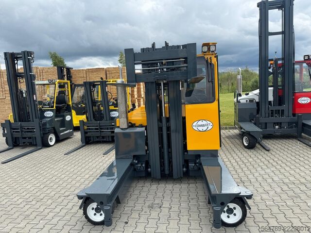 Carrello elevatore a 4 direzioni Combilift C3000/Triplex 5500 mm /Perfect condition