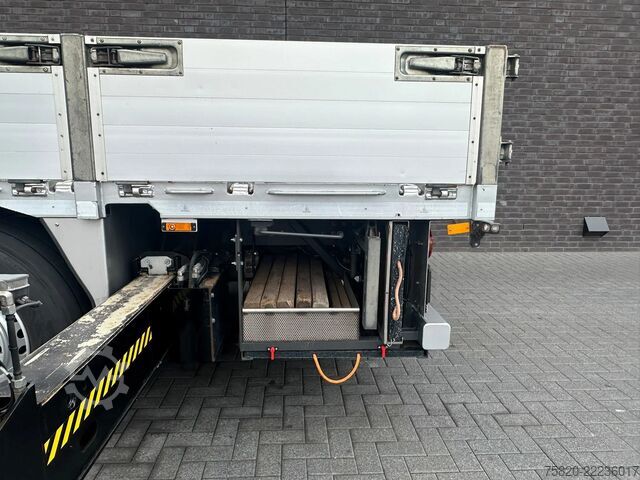Jeřábové vozidlo DAF XF 530 8X2+HIAB 1055E-8+JIB 150X-6 KRAAN/KRAN/C...