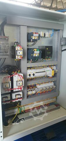 Centrale draaibank Poreba TR 135