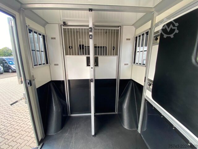 Transportor de animale OPEL Movano AKX 3 Sitzer Haras Automatik Sonderaktion