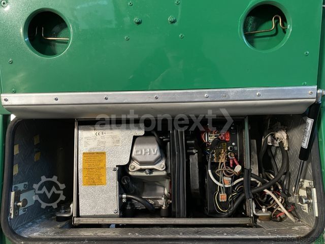 Andere MERCEDES-BENZ T2 811D *Behörde/ Camper* ORIGINAL 16.050 KM