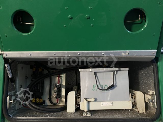 Andere MERCEDES-BENZ T2 811D *Behörde/ Camper* ORIGINAL 16.050 KM