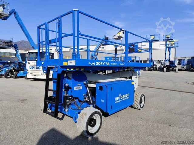 Specialarbetsplattform MEC 3084ES