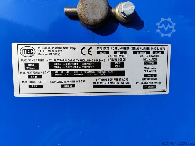 Specialarbetsplattform MEC 3084ES