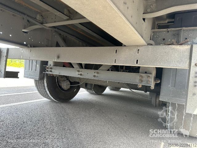 Otevřený návěs s plachtou Schmitz Cargobull Semitrailer Curtainsider Mega