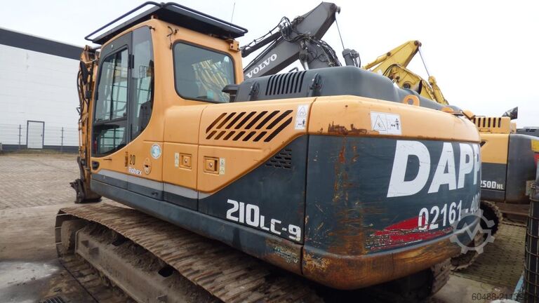 Hidrolik paletli ekskavatör HYUNDAI ROBEX 210LC-9