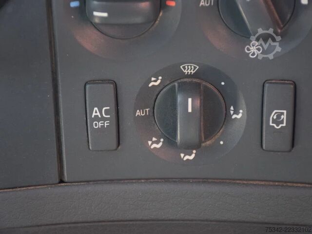 Sistema a braccio con gancio Volvo FH 400 +Palfinger PK 20002 - 3x hydr. - Remote ...