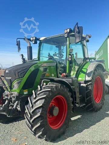 Bale press (agriculture) Fendt 512 Power Plus