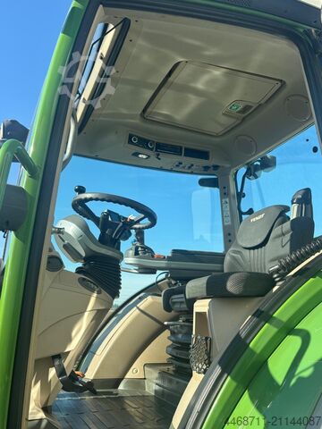 Bale press (agriculture) Fendt 512 Power Plus