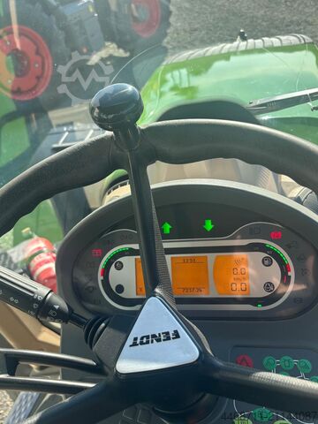 Bale press (agriculture) Fendt 512 Power Plus