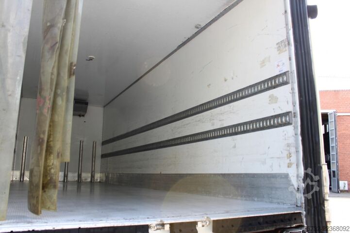 Koelwagen Daf LF 260 E6  Carrier Supra Strom Tür LBW Klima