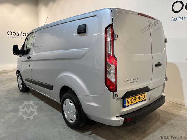 Bestelbus Ford Transit Custom 300 2.0 TDCI L1H1 Trend 130 PK /...