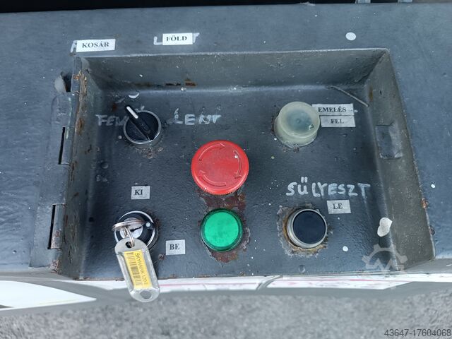 Schaarlift,Hydraulisch zelfrijdend Simon SH 120 E