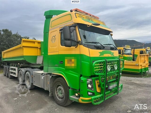 Standard tractor Volvo FH16 660 6x4 Truck w/ Hydraulics.