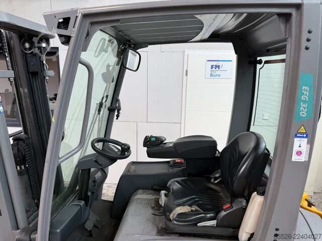 Elektrische vorkheftruck met 4 wielen Jungheinrich EFG 320 / 5425 Std.