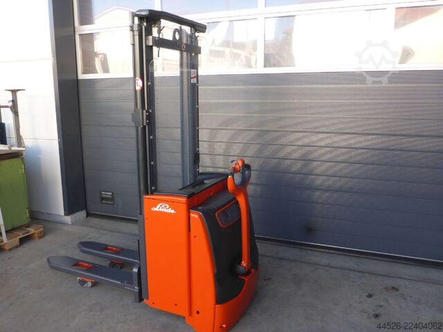 High Lift stacker Linde L14 Li