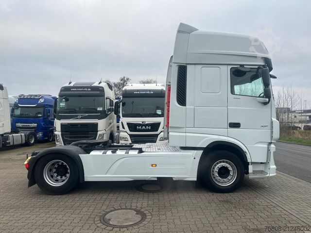 Standard tractor unit DAF XF530 FT SSC ACC LDWS Standklima 2 Tank Retarder