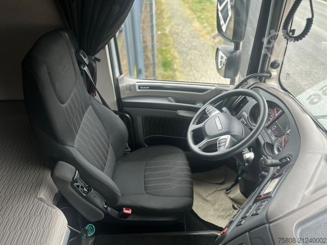 Standard tractor unit DAF XF530 FT SSC ACC LDWS Standklima 2 Tank Retarder