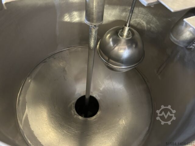 Liquid filler MOM ST22