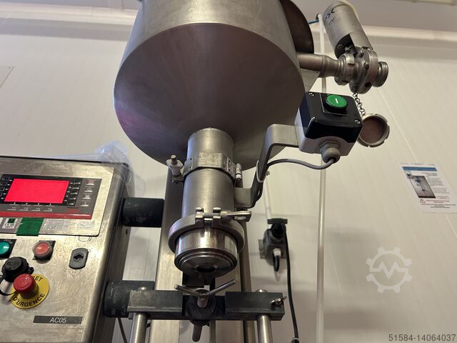 Liquid filler MOM ST22