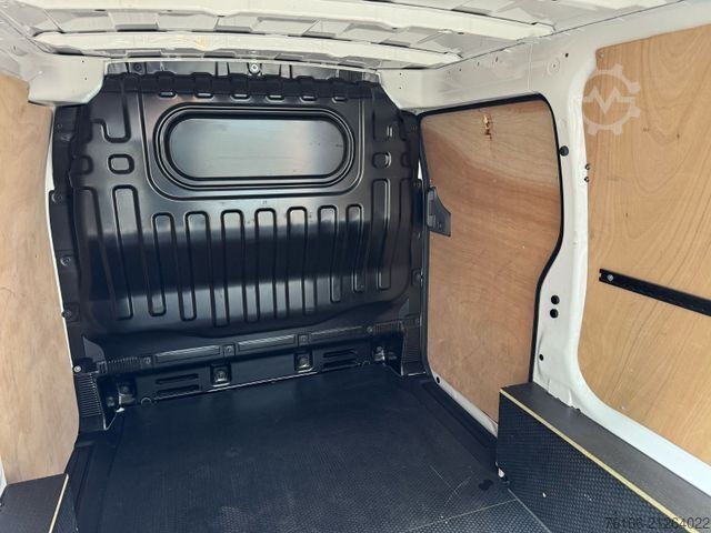 Furgoneta NISSAN e-NV200 Automatik *Klima-aut.*3 Stück auf Lager*