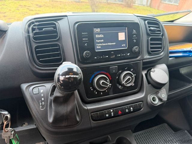 Plachtová dodávka FIAT Ducato Plane Tandemachse 3 Achsen