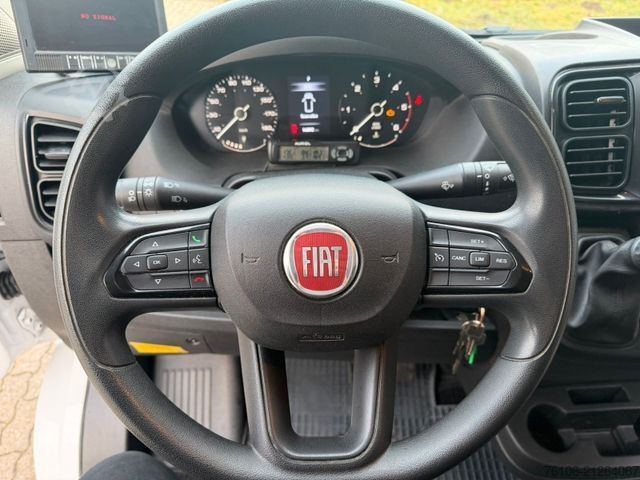 Plachtová dodávka FIAT Ducato Plane Tandemachse 3 Achsen