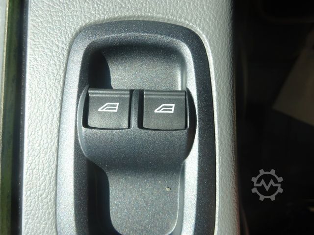 Furgon blaszak FORD Transit 350 L3H2 Trend Kasten AT  WiPa GRA PDC