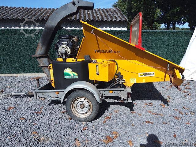 Wood chipper Hakselaar Saelen Premium 22er