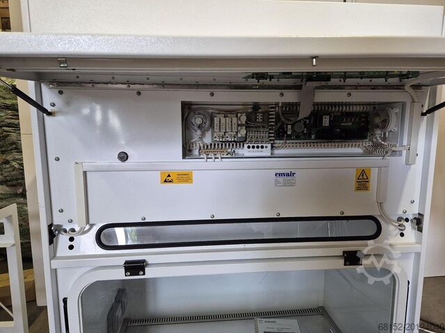 Envair Technology B102 Microbiologische Veiligheidskast + Standaard Envair Technology B102 +