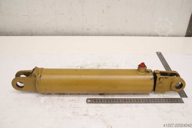 Hydraulisk cylinder unbekannt Hub 300 mm