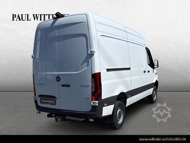 Bestelwagen MERCEDES-BENZ Sprinter 319 4x4/SCHWINGSITZ/KAMERA/AHK3,50TO