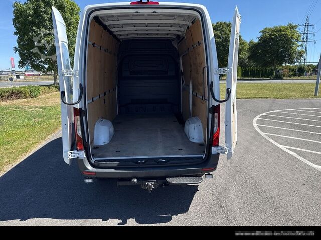 Bestelwagen MERCEDES-BENZ Sprinter 319 4x4/SCHWINGSITZ/KAMERA/AHK3,50TO
