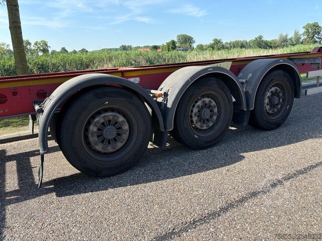 Μεταφορά εμπορευματοκιβωτίων Kassbohrer MULTICONT 40 HC-45FT / BPW Disc / APK-TuV:12-2026