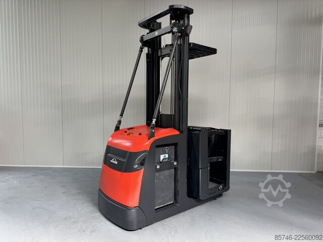 V 10 / * DÉMO !! DOUBLE direction !! LINDE V 10 /  * DEMO !! DOUBLE steering !!