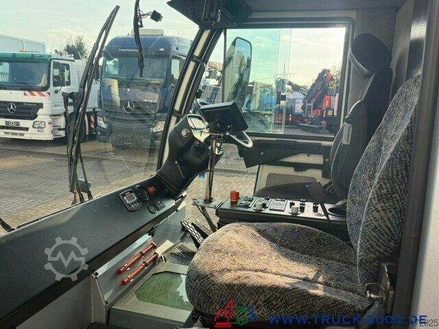 Veegmachine Bucher Bucher CityCat 5000 3Besen HD Reiniger mit Lanze