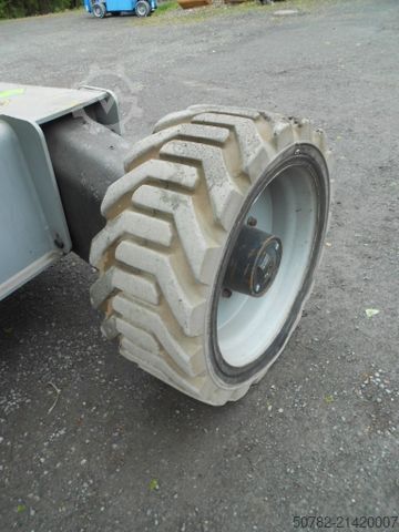 Werkplatform NIFTYLIFT Niftylift HR28 Hybrid , 4x4 , 28