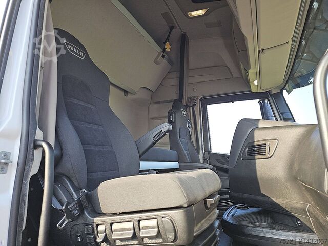 Standart-SZM IVECO S-WAY AS260S57 S-WAY 570