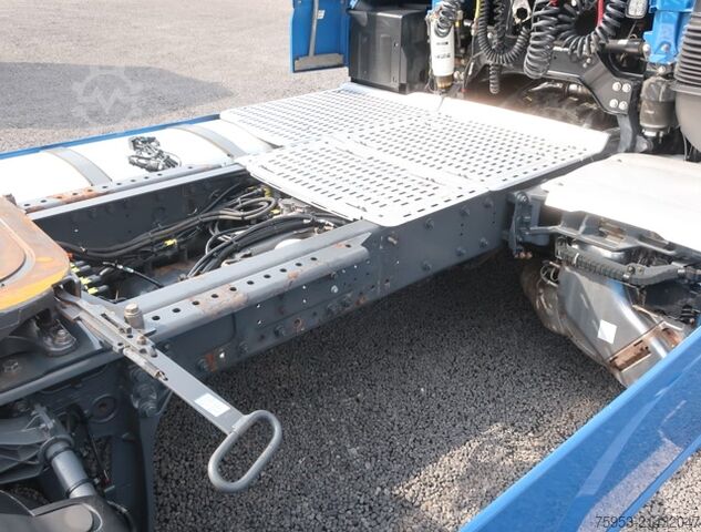 Standart çekici ünitesi DAF XF 530 FT SSC Standklima 2 x PTO