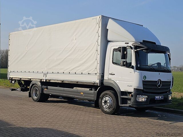 Przesuwana plandeka MERCEDES-BENZ ATEGO 1524