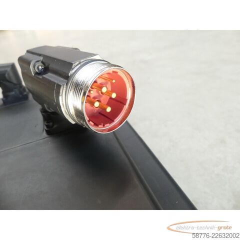Vezérlőegység KUKA 1FK7105-5AY81-1YY3-Z S18 Servomotor SN: YFW150675749005