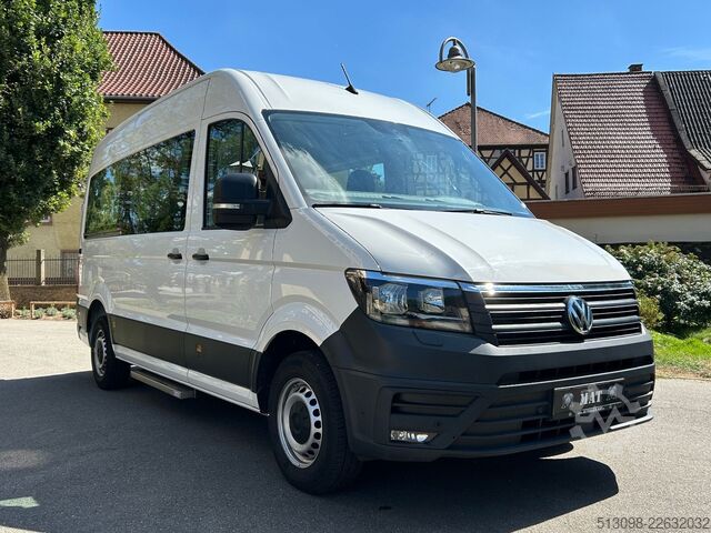Minibusz VW CRAFTER 6 SITZER KLIMAAUTO. ACC NAVI KAMERA PDC