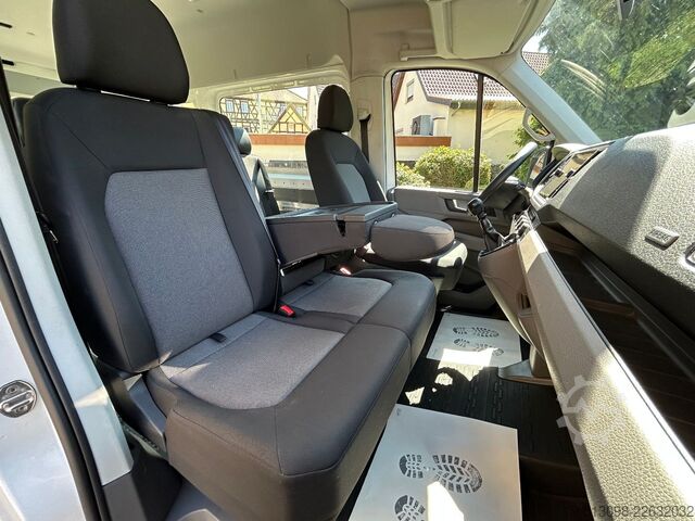 Miniautocarro VW CRAFTER 6 SITZER KLIMAAUTO. ACC NAVI KAMERA PDC