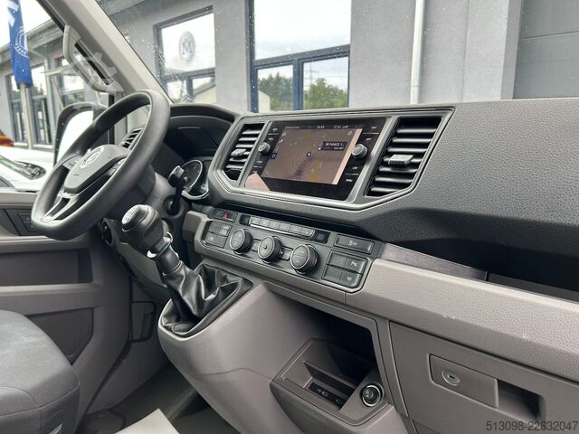 Miniautocarro VW CRAFTER 8 SITZER KLIMAAUTO. ACC NAVI KAMERA PDC