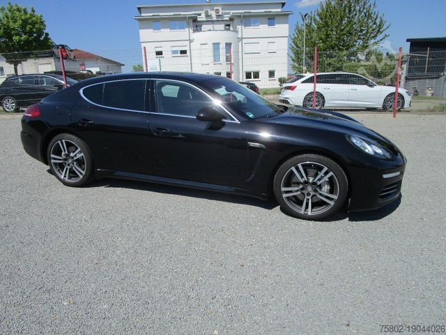 Bestelwagen PORSCHE Panamera 4 S *Modell 2015 Turbo Räder